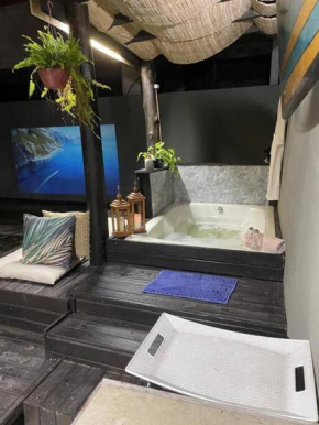 Casa com banheira de hidromassagem praia brava